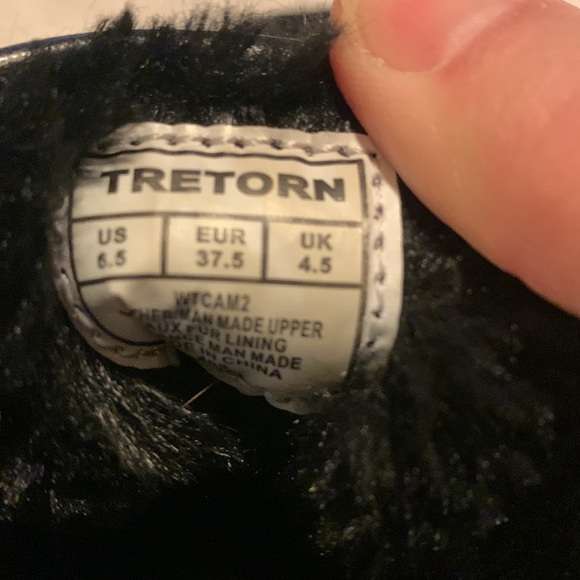 Fuzzy sneaker slip ons - Picture 3 of 3